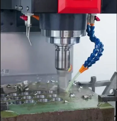 Produttori di centri di lavoro di fresatura CNC V1160 Lavorazione dei metalli